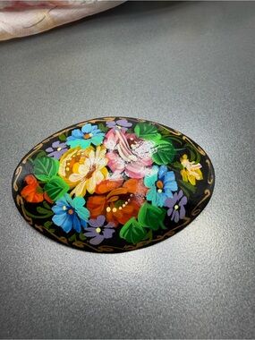 Vintage Russian Lacquer Floral Brooch#189ff